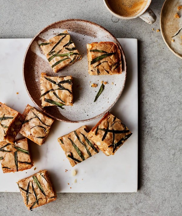 Tarragon blondies