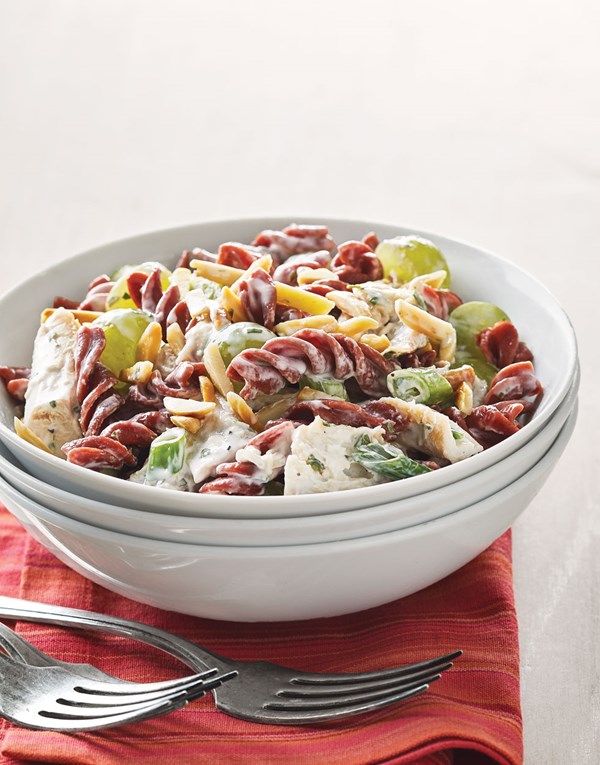 Tarragon chicken salad with veggie rotini