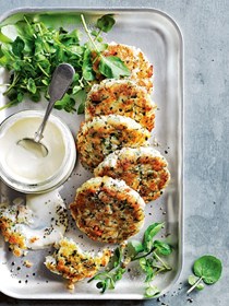 Tarragon crab cakes with aioli
