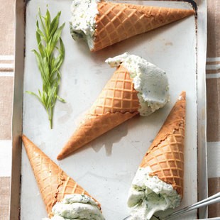 Tarragon gelato (Gelato di dragoncello)