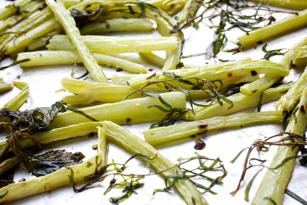 Tarragon roasted celery