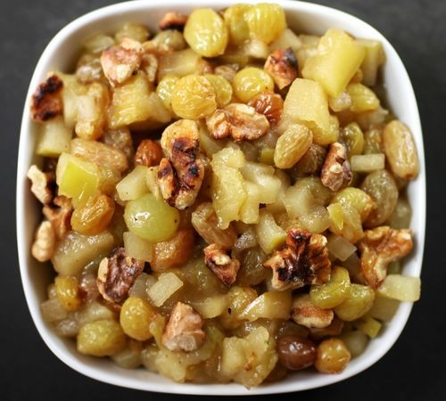 Tart apple chutney
