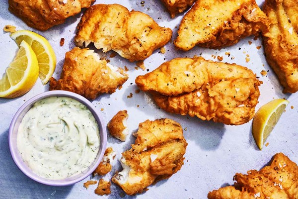 Tartar sauce-battered fried fish
