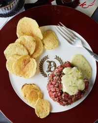 Tartare Delmonico with Béarnaise sauce
