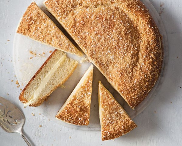 Tarte Tropézienne [sugar topping, crème diplomat]