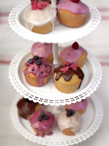 Tea-party fairy cakes