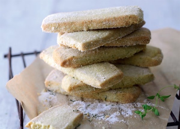 Tea thyme shortbread