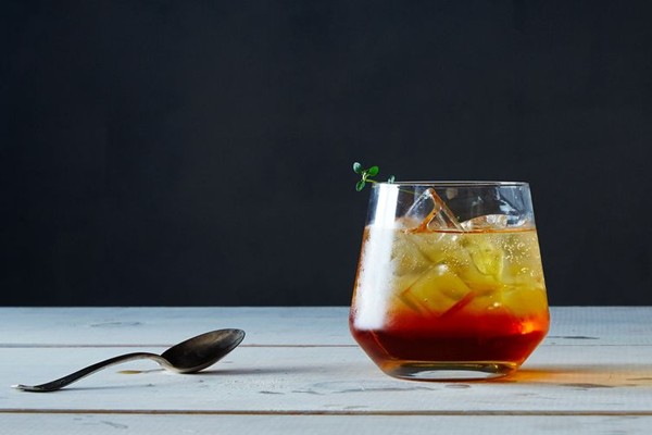 Tea thyme soda