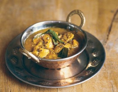 Tellicherry chicken curry