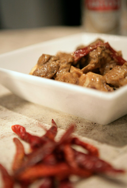 Tender lamb stewed in yoghurt with a hint of saffron (Zafrani gosht)