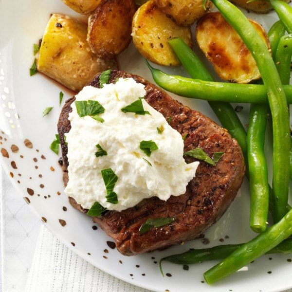 Tenderloin with horseradish cream cheese