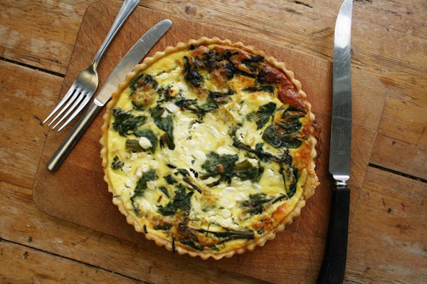 Tenderstem broccoli, spinach and cottage cheese quiche