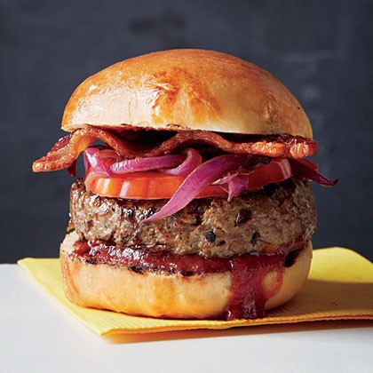 Tennessee burger with bourbon and BBQ sauce