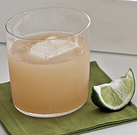 Tequila-grapefruit cocktails