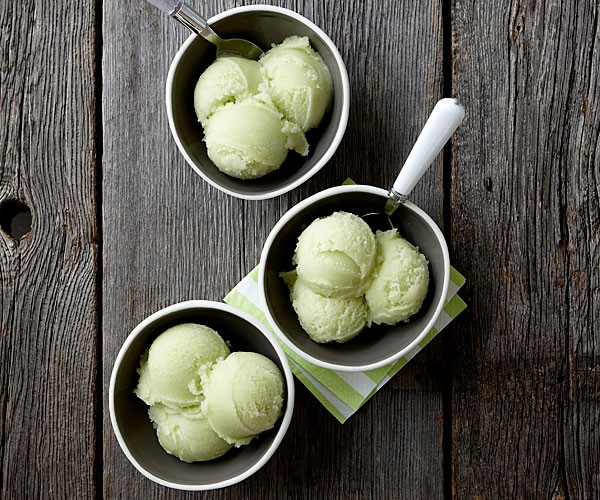 Tequila sour with basil sorbet