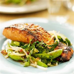 Teriyaki salmon with stir-fry vegetables