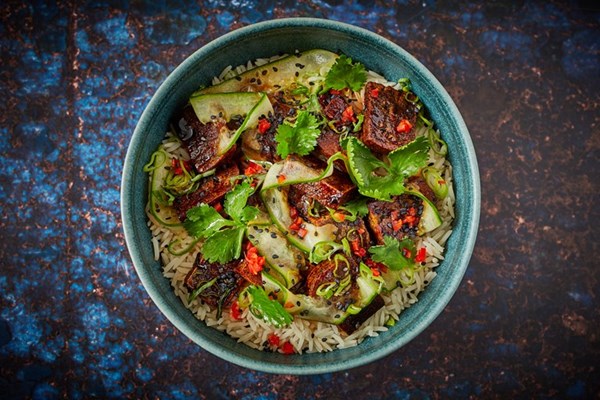  Teriyaki tofu with pickled cucumber and sesame