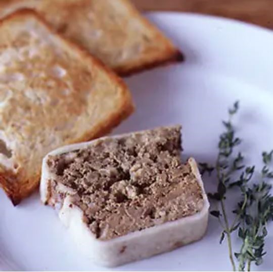 Terrine of poultry livers (Terrine de foies de volailles)