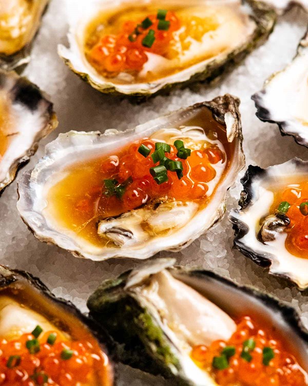 https://716f24d81edeb11608aa-99aa5ccfecf745e7cf976b37d172ce54.ssl.cf1.rackcdn.com/tetsuyas-oysters-with-japanese-dressing-3166201l2.jpg