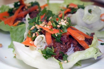 Thai beef lettuce wraps