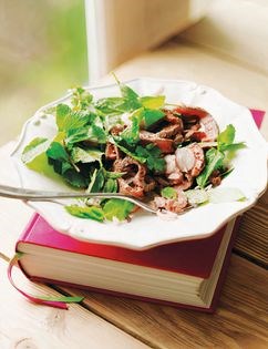 Thai beef salad