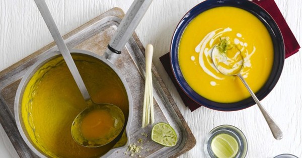 Thai carrot and lemongrass soup