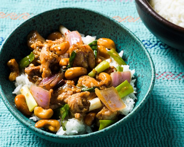 Thai cashew chicken