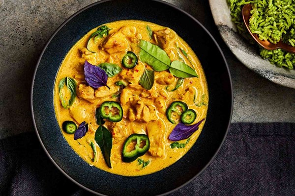 Thai chicken curry (Gang gai khao mun)