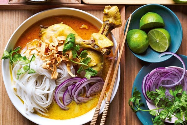 Thai chicken khao soi