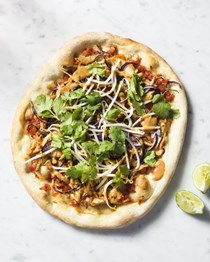 Thai chicken pizza with bean sprouts & peanut sauce