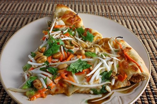 Thai chicken pizza with spicy peanut sauce