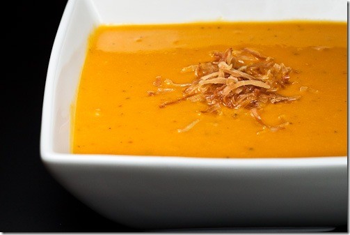 Thai curry & coconut pumpkin soup