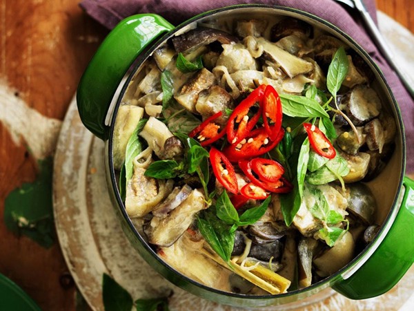 Thai eggplant curry