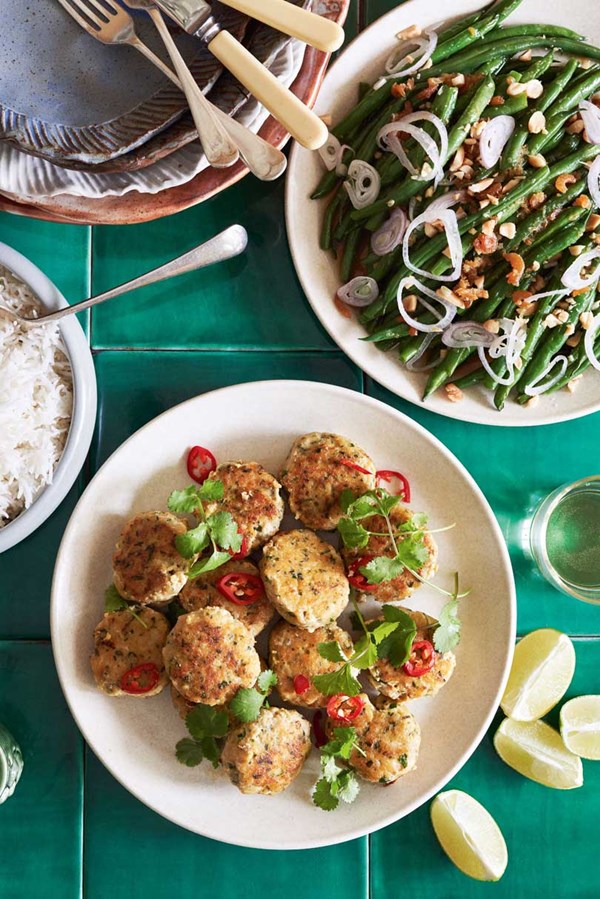 Thai fish cakes with green bean & dried shrimp salad