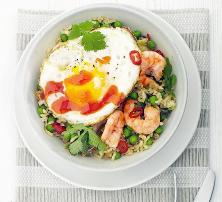 Thai fried rice with prawns & peas