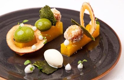 Thai green curried pineapple