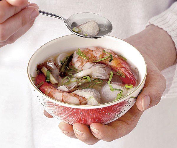 Thai hot-and-sour shrimp soup (Tom yam kung)