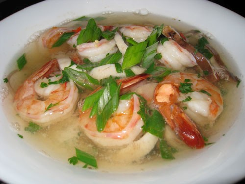 Thai hot and sour shrimp soup (Tom yum goong soup)