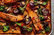 Thai-inspired salmon & broccoli bake