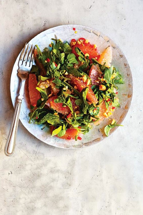 Thai pomelo salad (Dtam som oo)