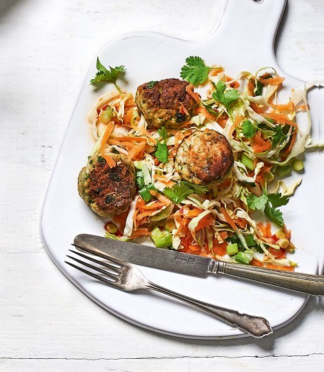 Thai prawn balls with carrot and cabbage salad