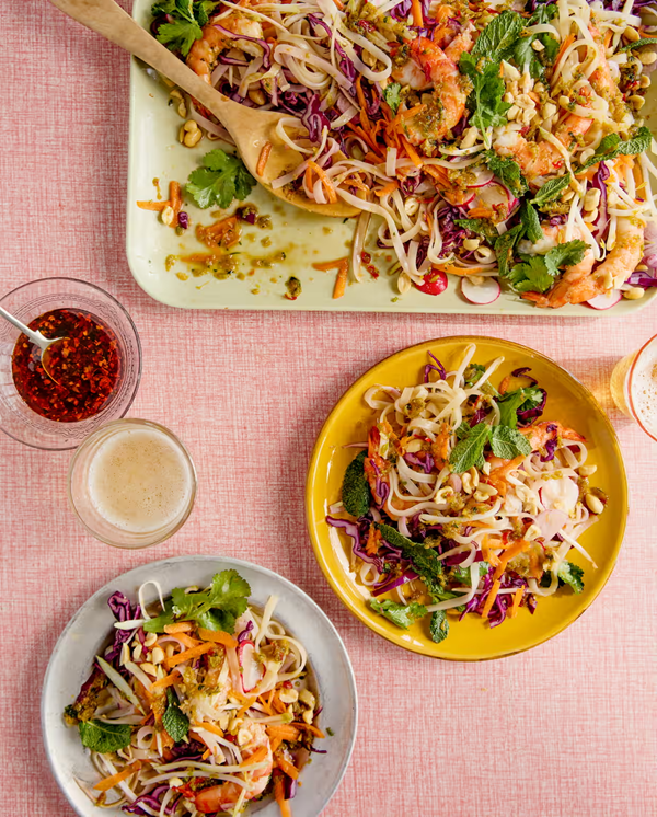 Thai prawn salad with green mango and peanuts