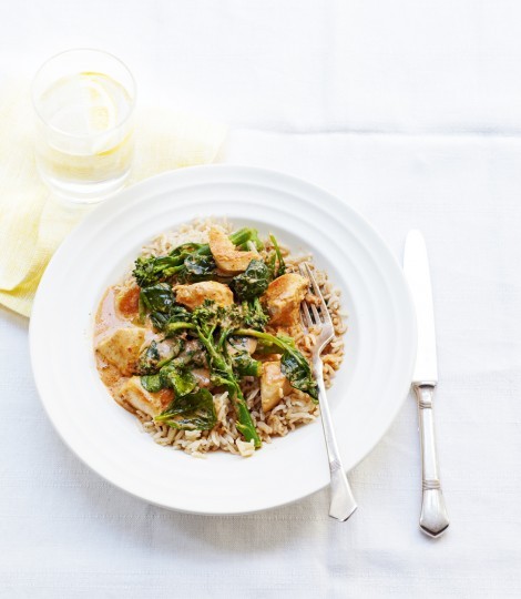 Thai red chicken curry with brown rice