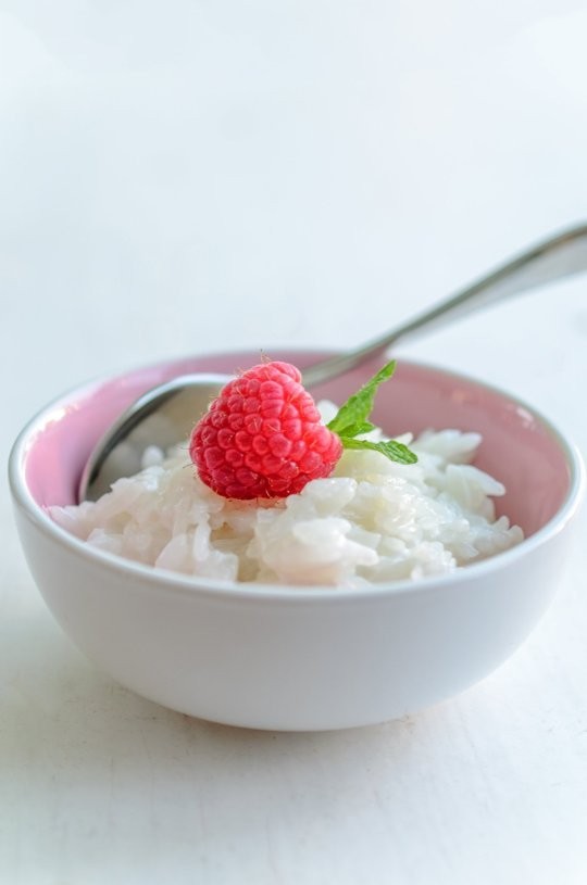 Thai sticky rice pudding with coconut sauce