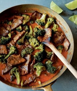 Thai-style beef and broccoli curry