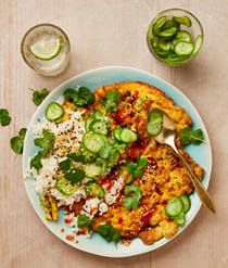 Thai-style deep-fried omelette with cucumber pickle