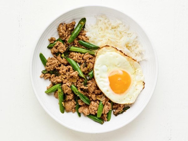 Thai-style turkey with fried egg