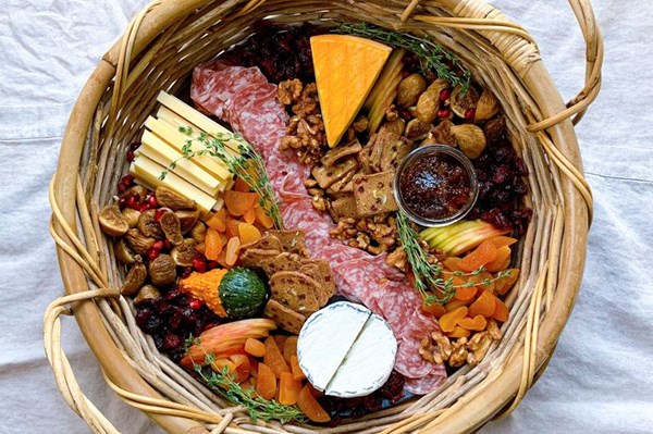 Thanksgiving cheese basket