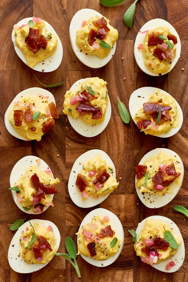 Thanksgiving deviled eggs