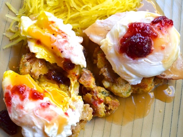 Thanksgiving leftovers eggs Benedict